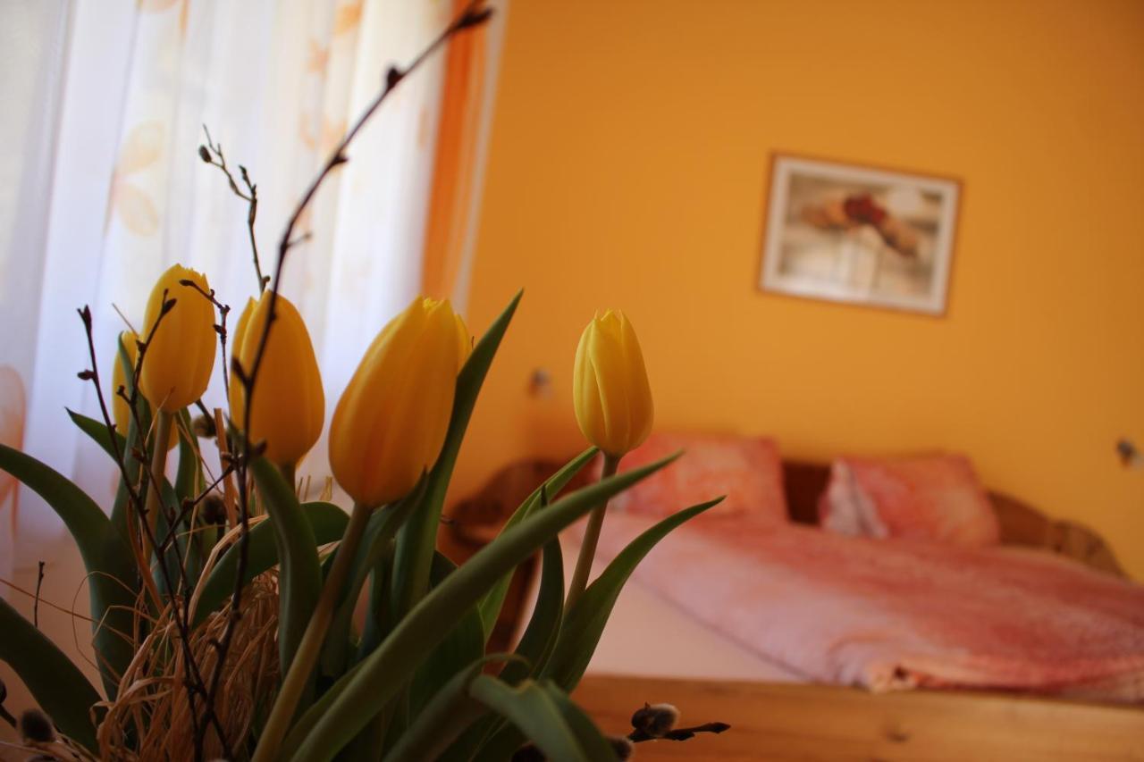 Haus Rupitsch Hotel Winklern  Bagian luar foto