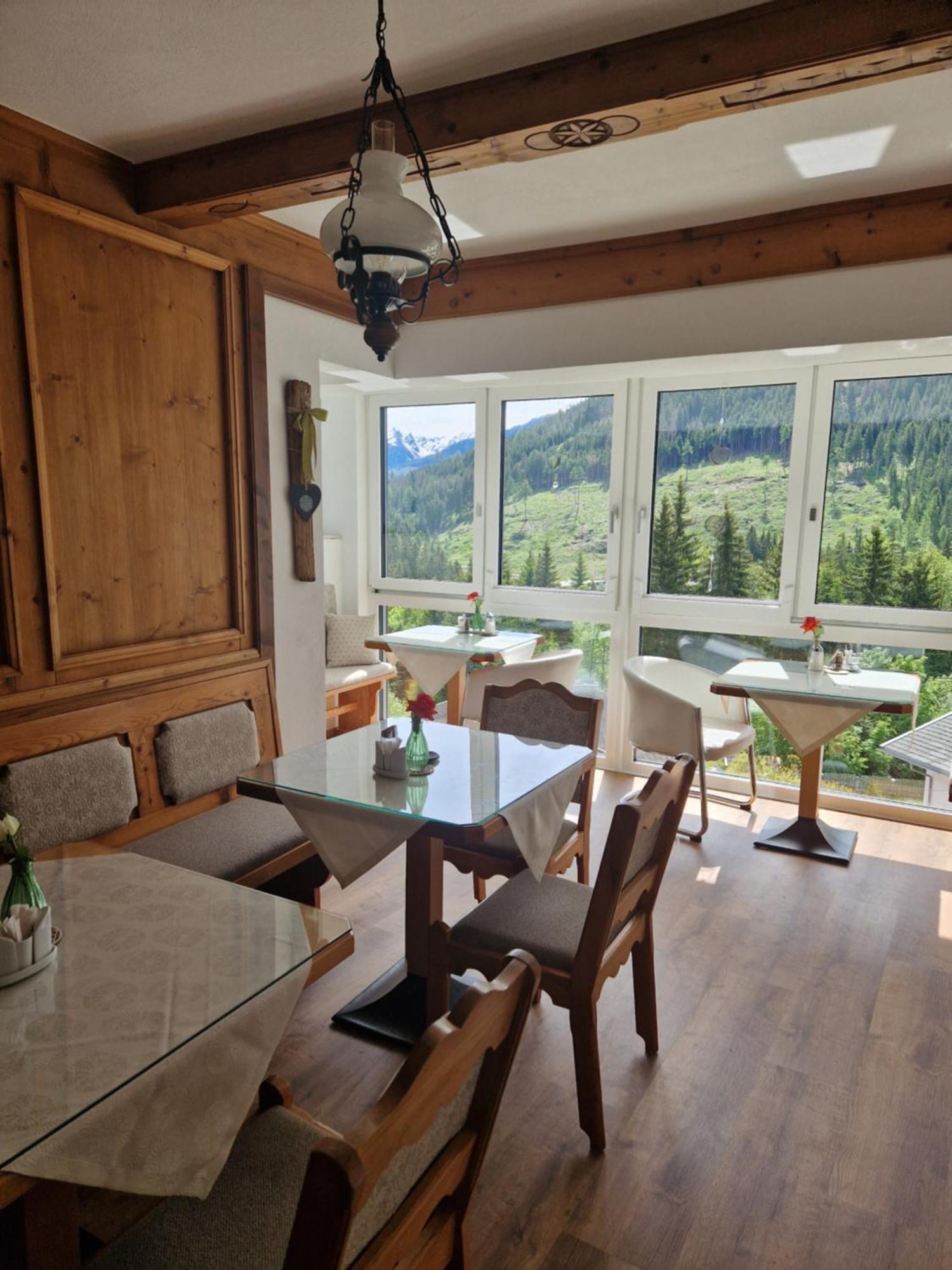Haus Rupitsch Hotel Winklern  Bagian luar foto