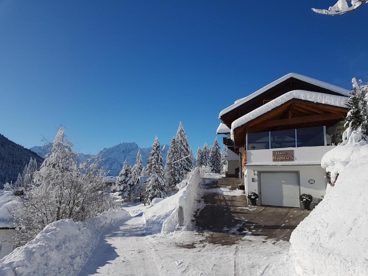 Haus Rupitsch Hotel Winklern  Bagian luar foto